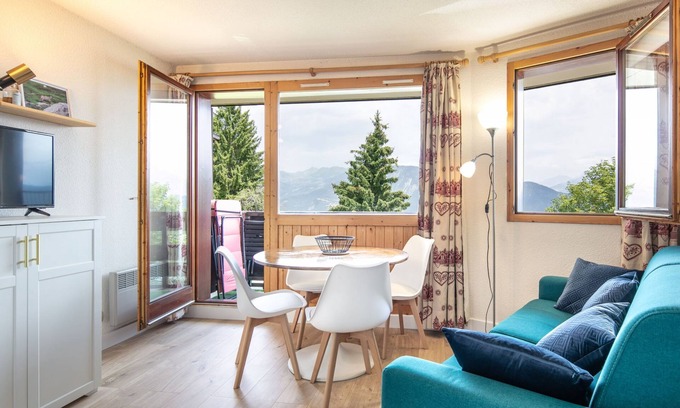 Doucy-Combelouviere Apartment | T. DU MOREL A by Interhome