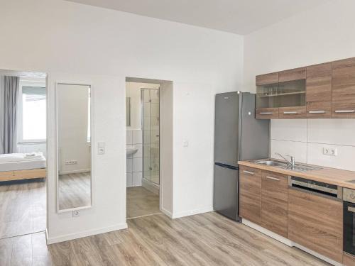 Krefeld Apartment | T&K Apartments - Krefeld Zentrum - 1 and 2 room Apartments