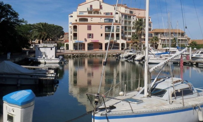 La Jetee Apartment | T2, 37m2 + 11m2 terrace, air-conditioned, sleeps 4. Canet Plage 66
