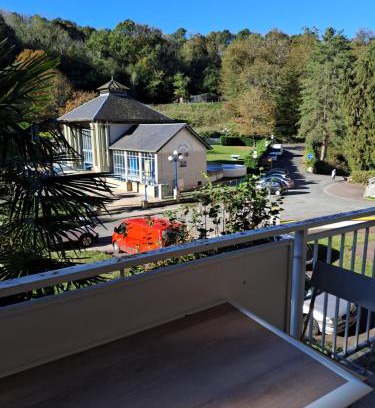 Capvern Apartment | T2 bis Capvern les Bains , calme , face au parc thermal