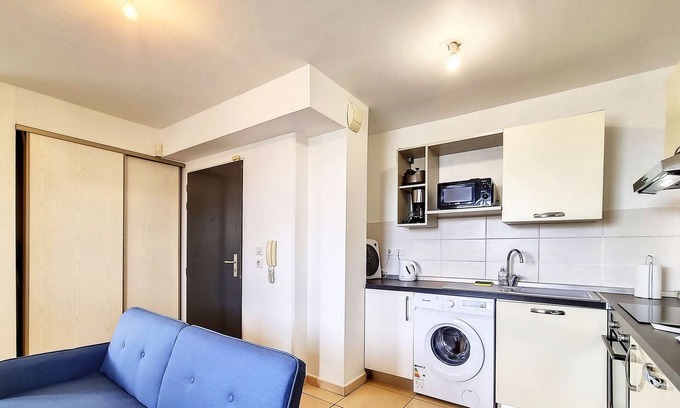 Saint-Denis Apartment | T2 – Louise - 50 m² - close to Saint-Denis centre