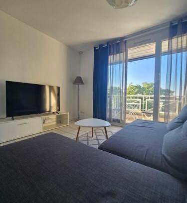 Bourges Apartment | T2 Vue Cathédrale Centre ville