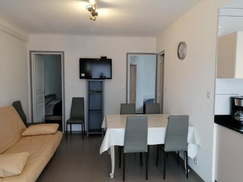 Saint-Cyprien Plage Apartment | T3 à Saint cyprien plage (400m de la plage)