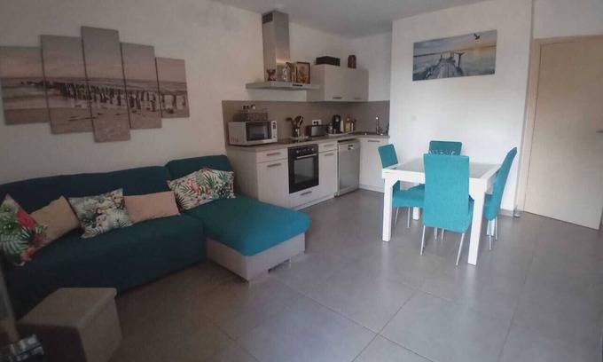 Albitreccia Apartment | T3 - 4 people - 250m from Agosta beach - Quiet private residence