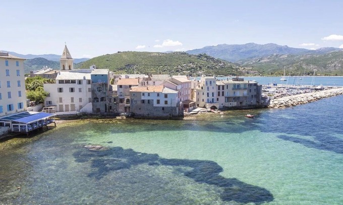 Saint-Florent Apartment | T3 apartment in the heart of Saint Florent