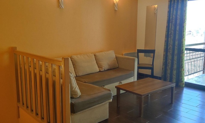 Jausiers Apartment | T3 Duplex with Pool, WiFi, Parking, Pet Friendly in Jausiers