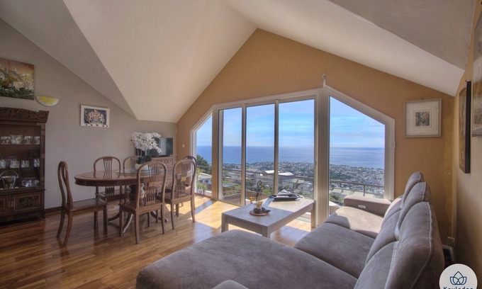 Saint-Denis Apartment | T3 – l’Orangel* - 70m2 - Sea view - Saint-Denis