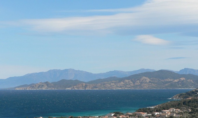 L'Ile-Rousse Apartment | T3 reversible air-conditioning panoramic sea view