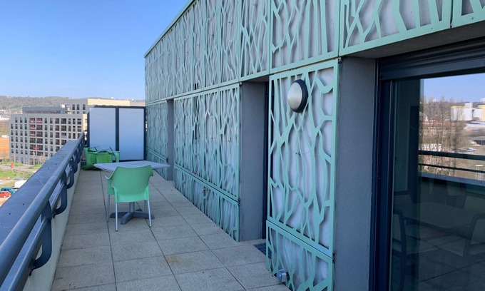 Centre Ville Rive Gauche Condo | T3 supérieur + double terrasse, quartier Flaubert