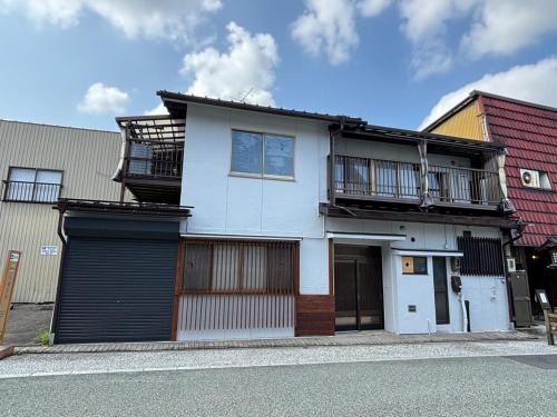 Nagawa Apartment | T301 Townhouse with a view of Sakurayama Hachimangu Stay 6 people