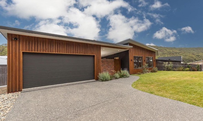 Blueys Beach House | Tallo Reef