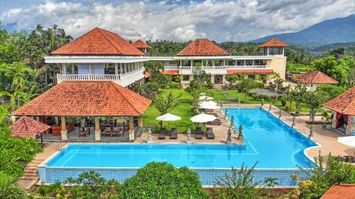 Tumbu Village Resort | Taman Surgawi Resort & Spa