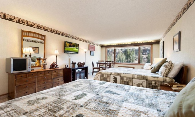 Purgatory Apartment | Tamarron Lodge Studio 236