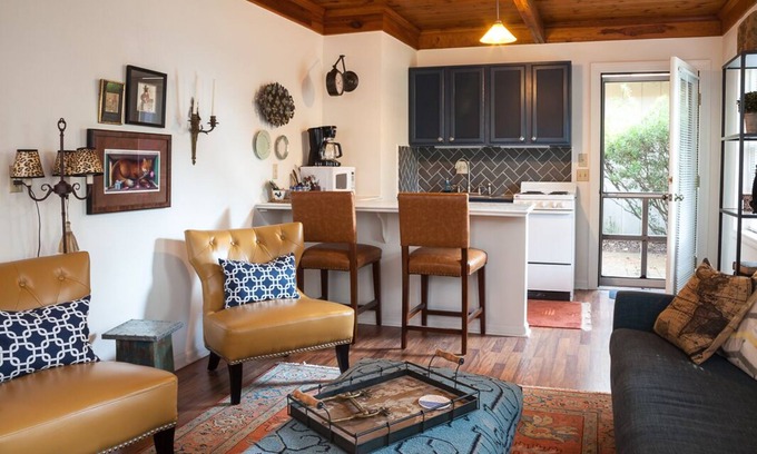 Southern Pines Apartment | Tanglewood Farm - Fox Den Suite 1 BR/1BA Private Apartment on Horse Farm