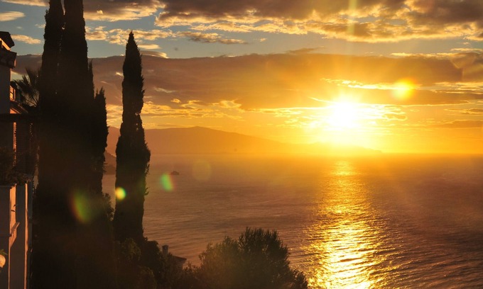 Almunecar House | tasteful conditioning, sea view (180 degrees), quiet/airy location