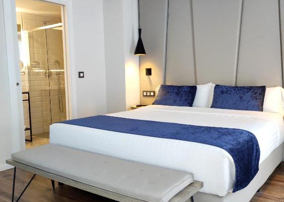 L'Escala Hotel | Taverna de la Sal Boutique Hotel