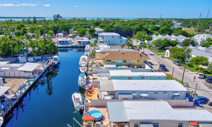 Blue Waters House | Tavernier's cozy waterfront retreat