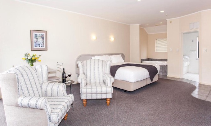 Anderson Park Hotel | Te Mata Lodge