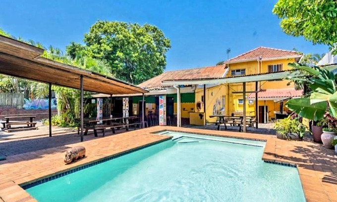 Windermere Cabin | Tekweni Backpackers