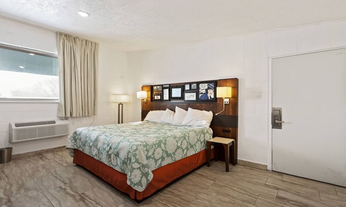 Ogden Hotel | Temple View Inn