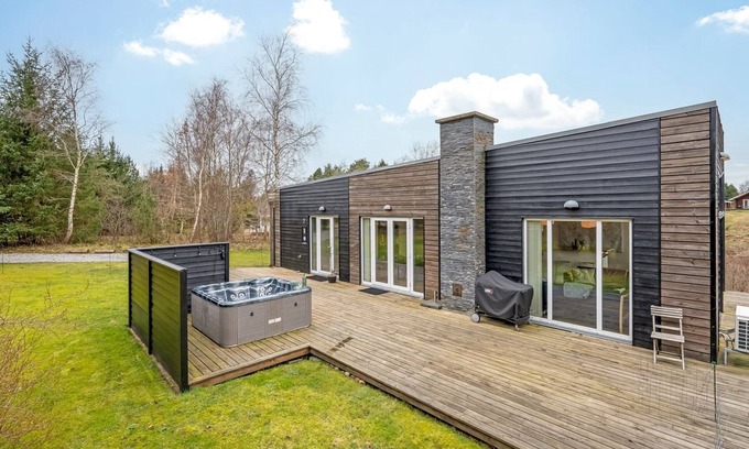 Hojslev House | "Tenna" - 250m to the fjord by Interhome