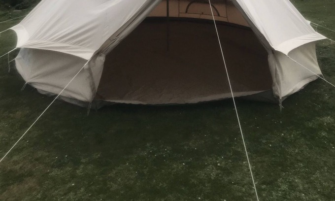 Croyde RV Rental | Tent-Communal washroom facilities-View to part of the sea-4m Bell ...