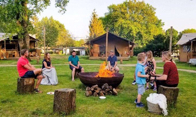 Uden RV Rental | Tent Lodge With Sanitary Facilities at the Bedafse Bergen - Campsite