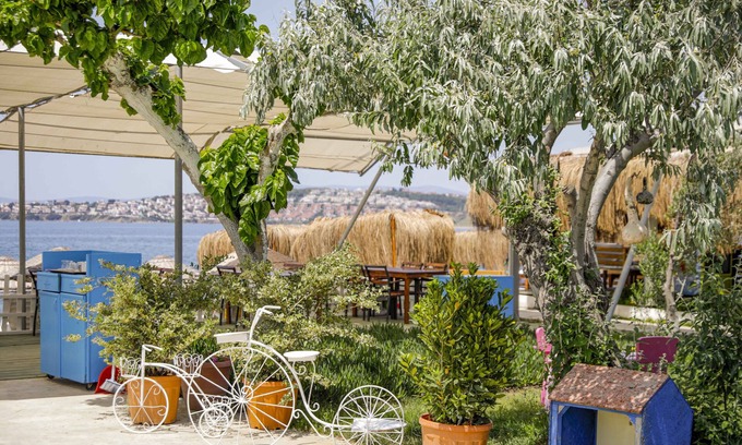Seferihisar Hotel | Teos Ormanci Tatil Koyu
