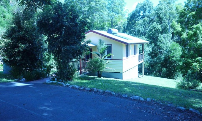 Nimbin Ski Chalet | Teretre Cabins Nimbin