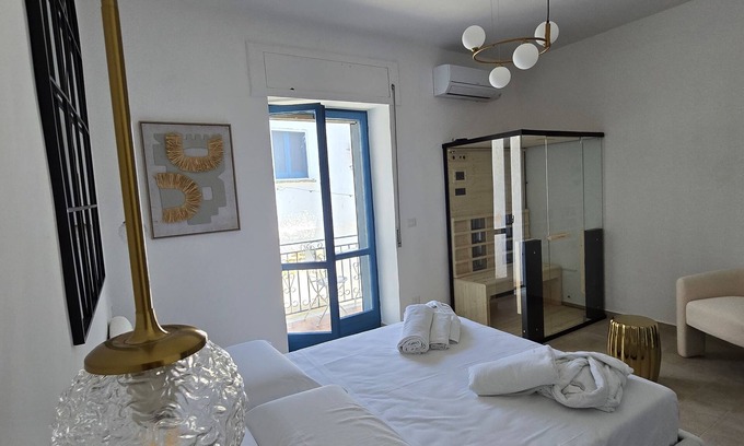 Castel Morrone Hotel | Terra Muronis