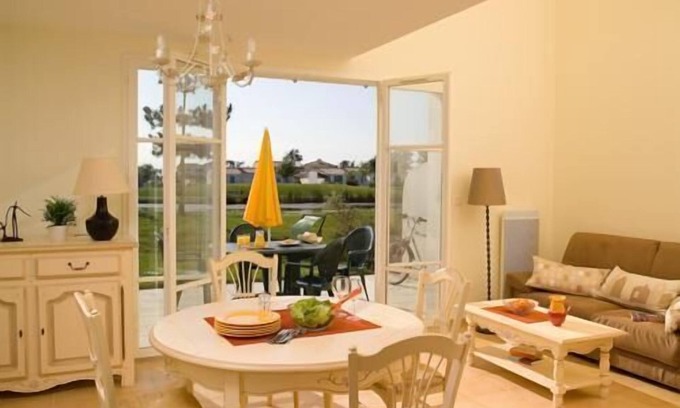 L'Aiguillon-sur-Vie House | Terrace, parking, 74m², Saint Gilles Croix de Vie