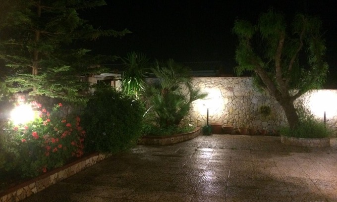 Isola delle Femmine Villa | Terraced house on the sea.