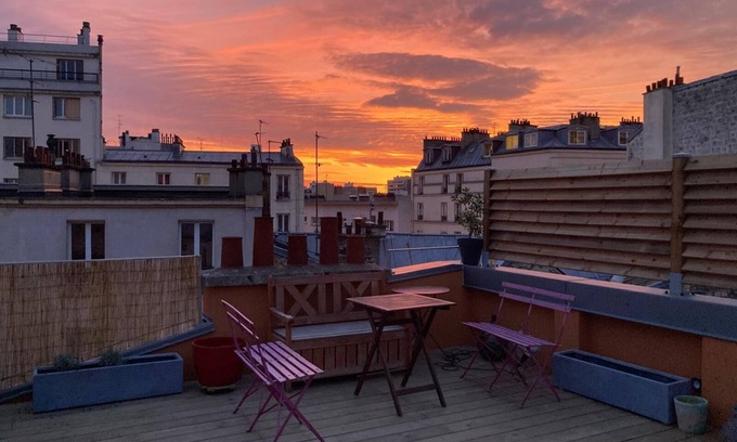 Charonne Apartment | Terrasse et Appartement Typiquement Parisien