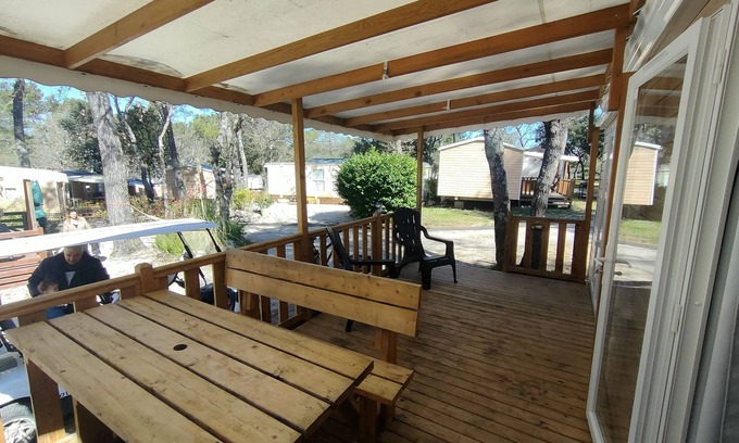 Nans-les-Pins House | Terre de Provence, Mobil-home Camping 4