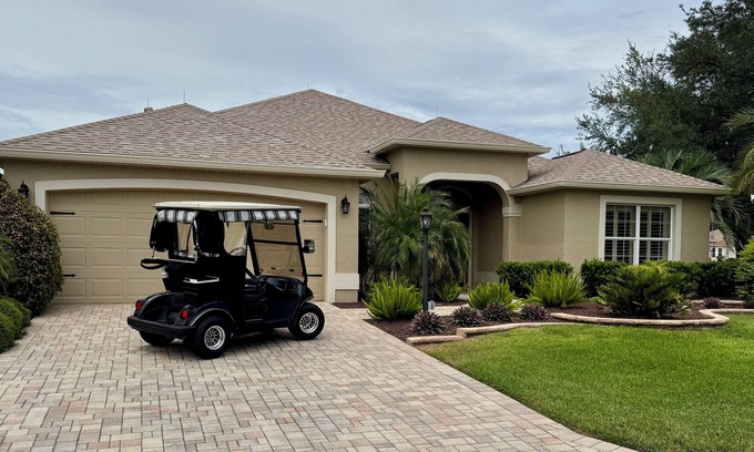 Glenbrook House | Terrific 3-bedroom house with AC in The Villages