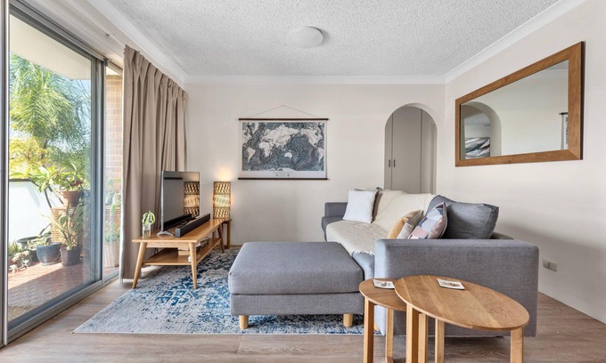 Clayfield Apartment | Terrific & Tranquil! 1Bed/1Bath/Balcony~ Clayfield