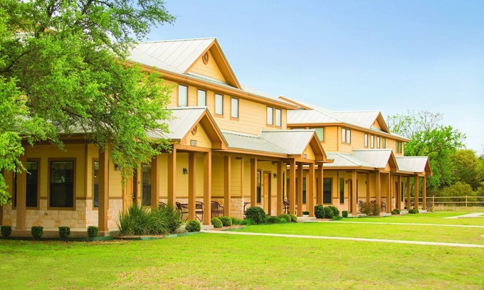 Gruene Resort | Texas country does not get any better than this !