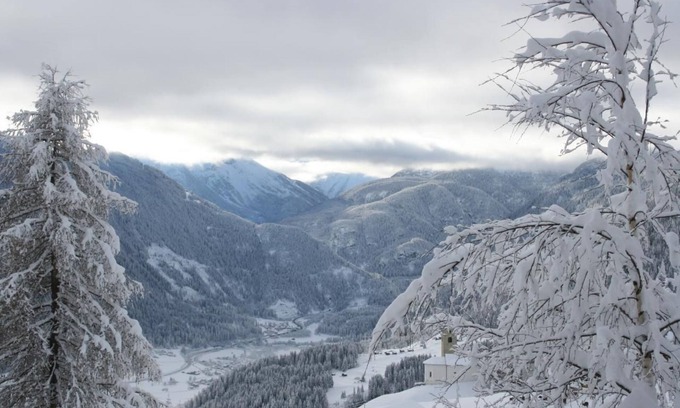 Mathon House | Tgea Beverin