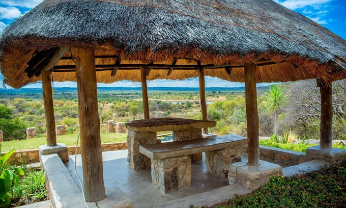 Matabeleland South Villa | Thakgalo Honeymoon Suite - 2211