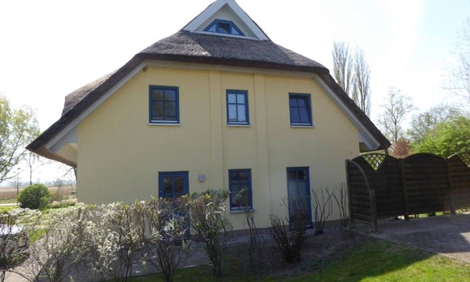 Puddemin House | Thatched-roof house Holunder 3 in the Puddeminer Wiek - Holiday home Holunder 3 in the