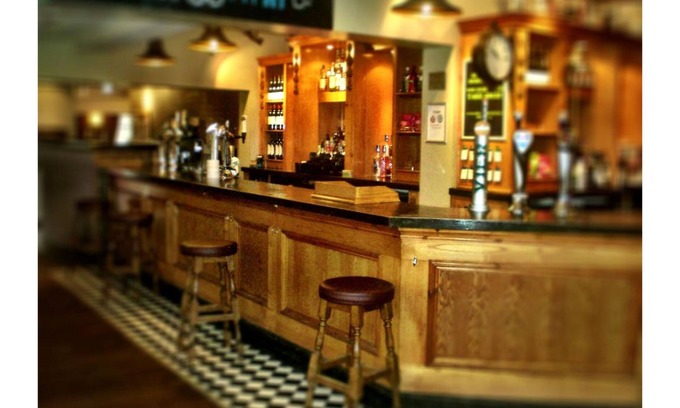 Bracknell Hotel | The Admiral Cunningham Hotel