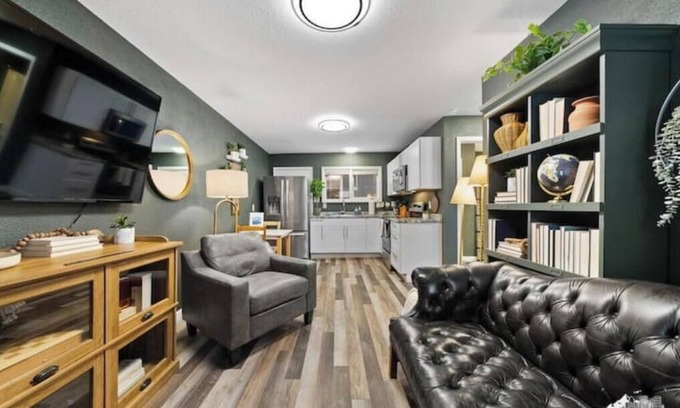 North Star Apartment | The Alaskan Book Nook [13]