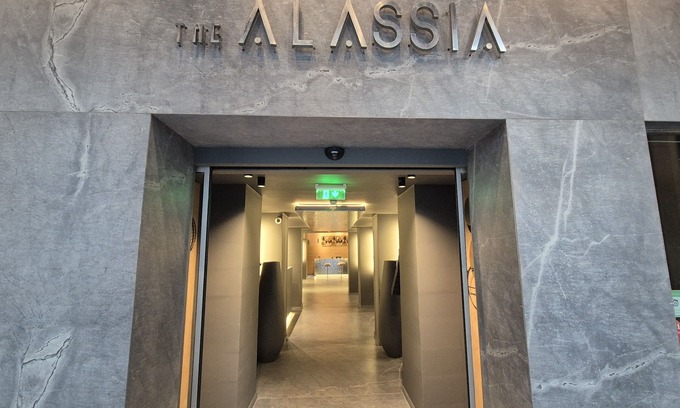 Omonia Hotel | THE ALASSIA HOTEL