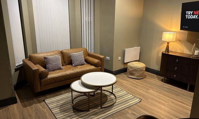 Queens Quarter Apartment | The Alliance - 1 Bedroom Apartment