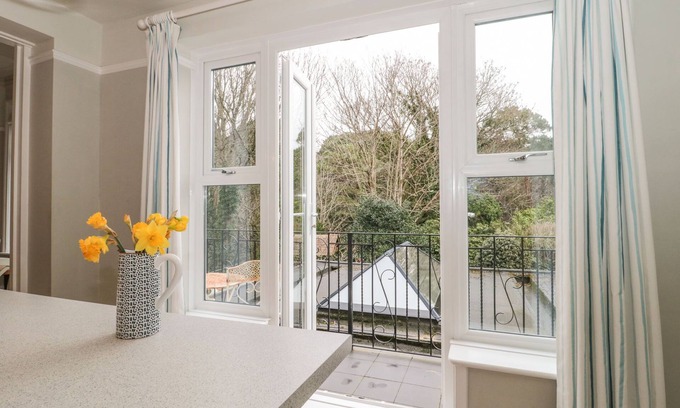 Westbourne Cottage | The Anchorage