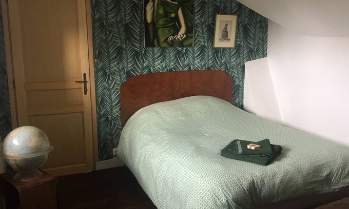 Eu House | The Annex, bed and breakfast in the heart of the city, close to the sea