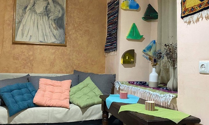 mtatsminda Apartment | The apartment is in a cozy and quiet environment