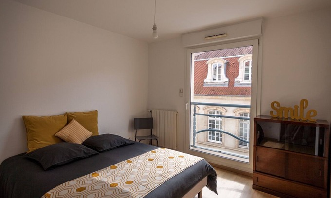 Saint Nicolas - Charles III - Ville vieille - Trois Maisons - Leopold Condo | The apartment of Stanislas
