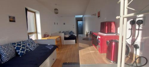 Swalecliffe House | The Apple Tree