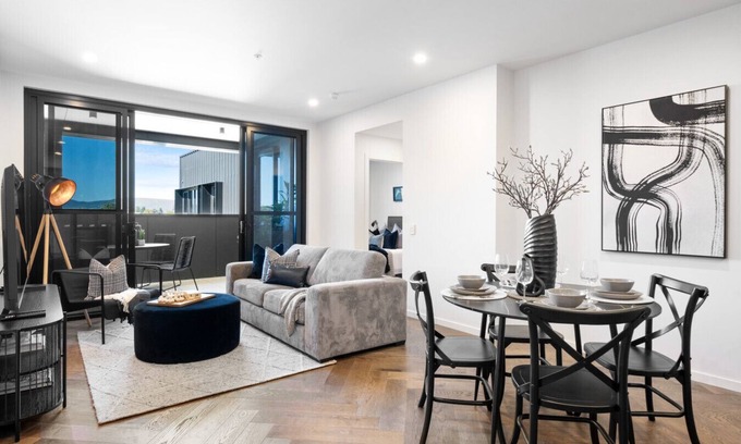 Prospect Apartment | The Aria on Prospect—Where Style meets Local Life